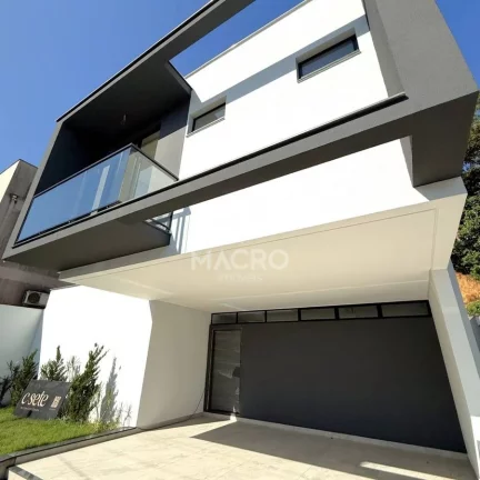 Imagem Casa no Lot. Champs Elysee | Amizade | 4 suítes | 248m²
