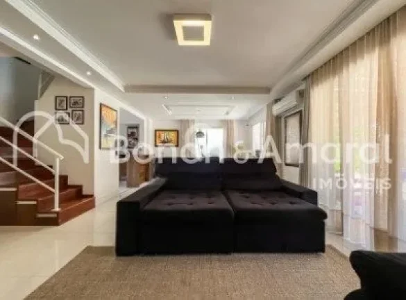Imagem Excelente oportunidade de residência na região do Alphaville em Campinas. Esta casa conta com 4 do...