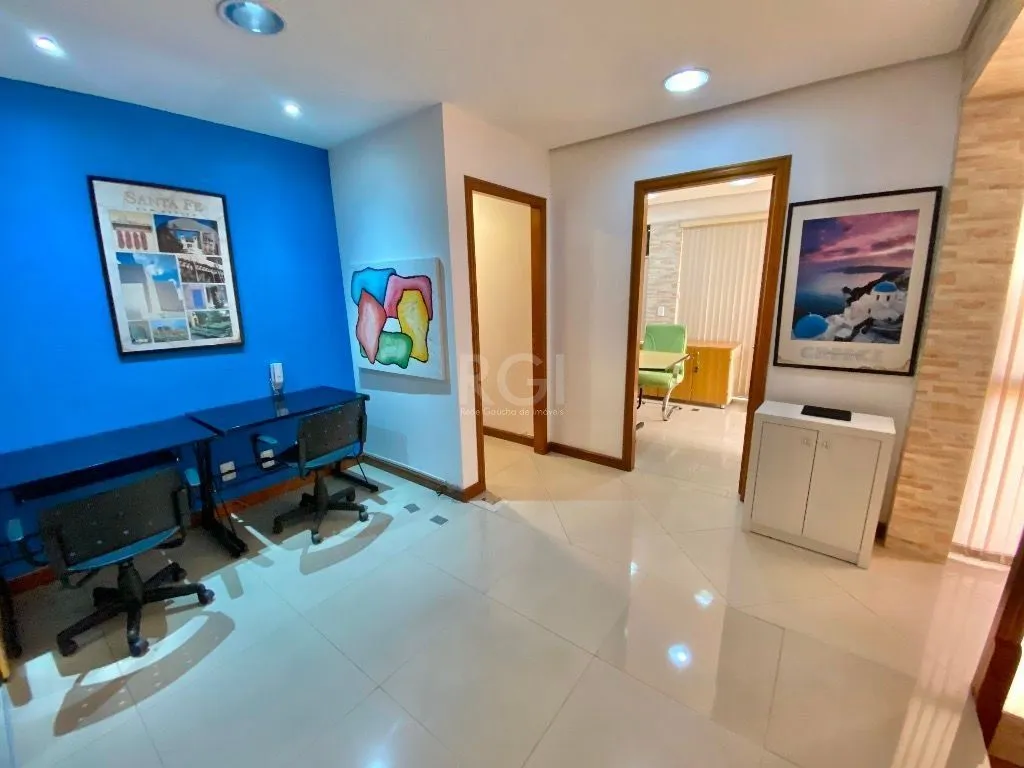 Imagem Conjunto, 160 m² Para comprar Por R$ 900.000,00 Auxiliadora - Porto Alegre/RS