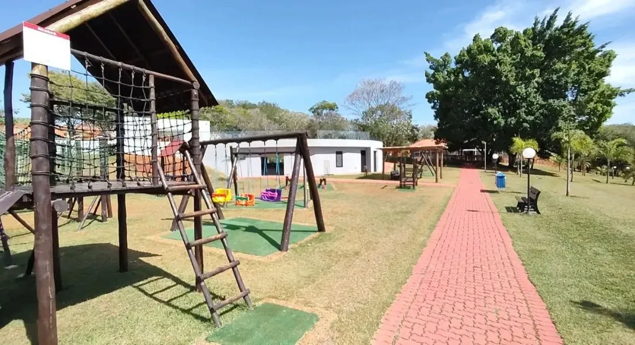 Imagem Impecável casa em condomínio à venda em Sorocaba-SP, Jardim Novo Horizonte: 3 quartos, 2 salas, 3 banheiros, 138m², 3 vagas.