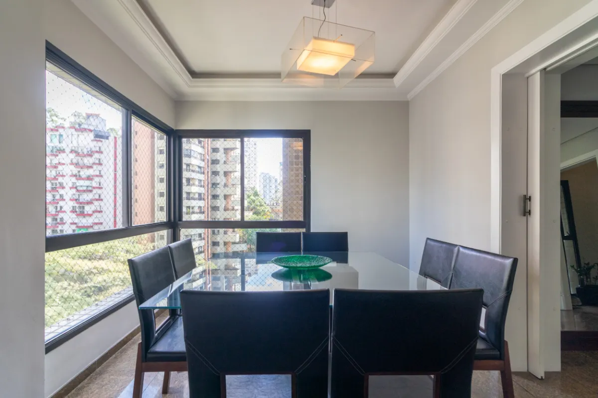 Imagem Apartamento para venda em Vila Andrade com 3 quartos, sendo 3 suítes, 184m2