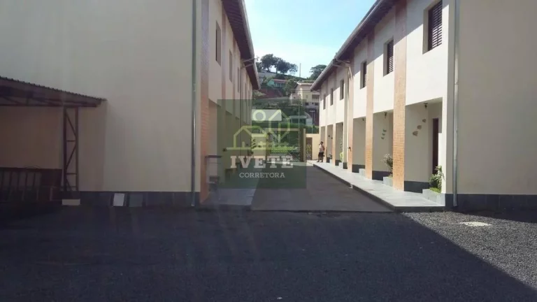 Imagem Oportunidade Única em Lindoia, SP - Seu Novo Lar Aguarda por Você