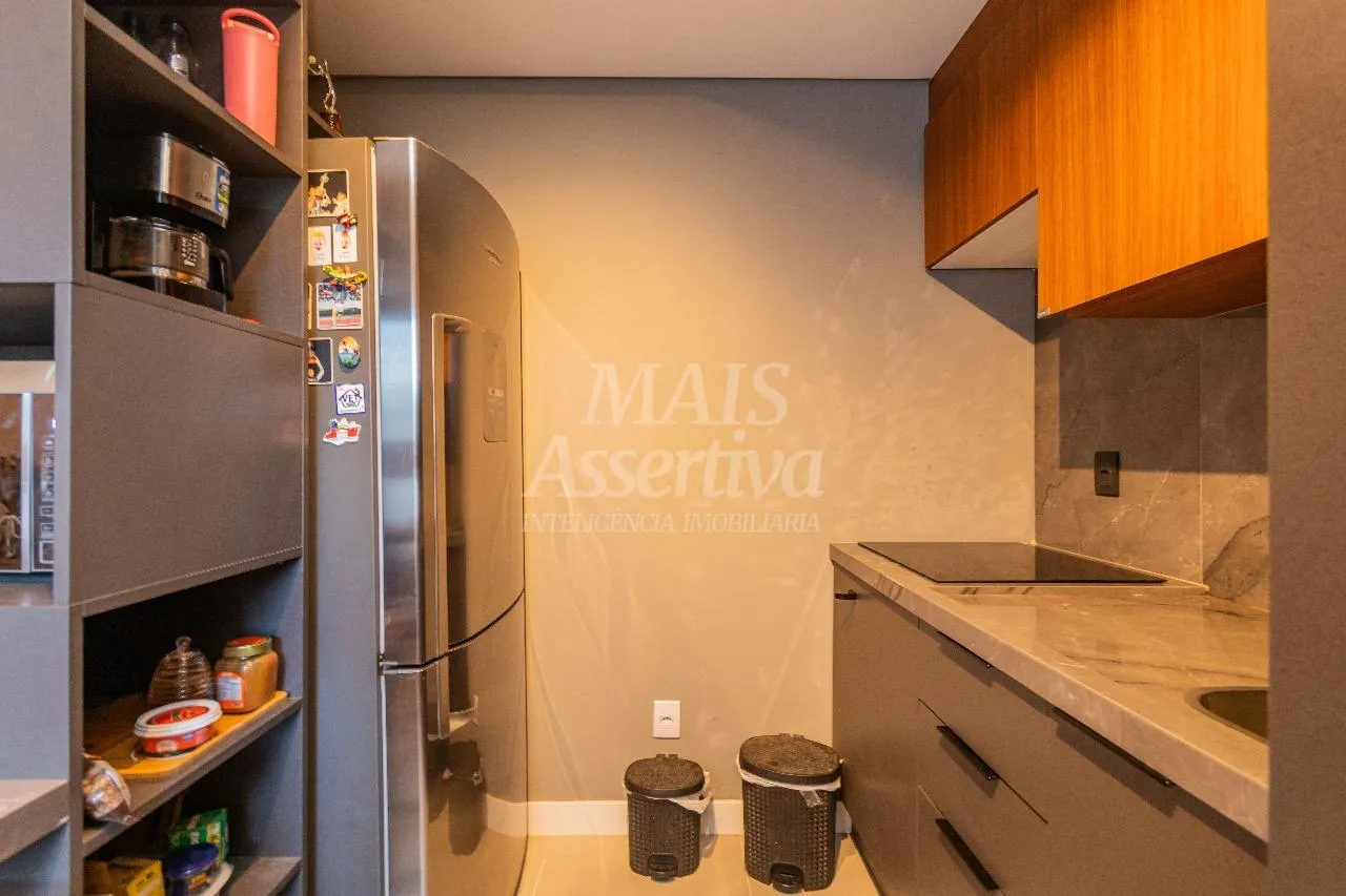 Imagem Ótimo apartamento mobiliado e decorado à venda em Porto Alegre/RS