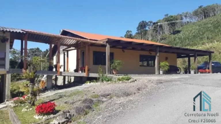 Imagem Área com 10.213m², com casa 03 quartos, localizada em Campina Grande do Sul PR, com frente para os 02 lados da Rodovia Régis Bintencourt