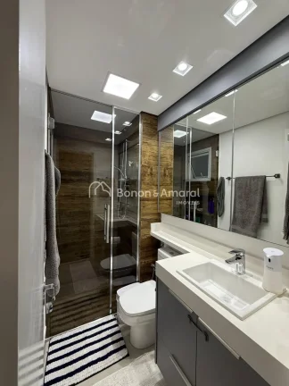 Imagem Apartamento de 119 m² com vista para a piscina e sol da tarde, localizado no condomínio Horizon, e...