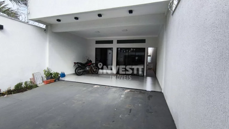 Imagem Casa com 3 dormitórios à venda, 135 m² por R$ 790.000,00 - Jardim Presidente - Goiânia/GO