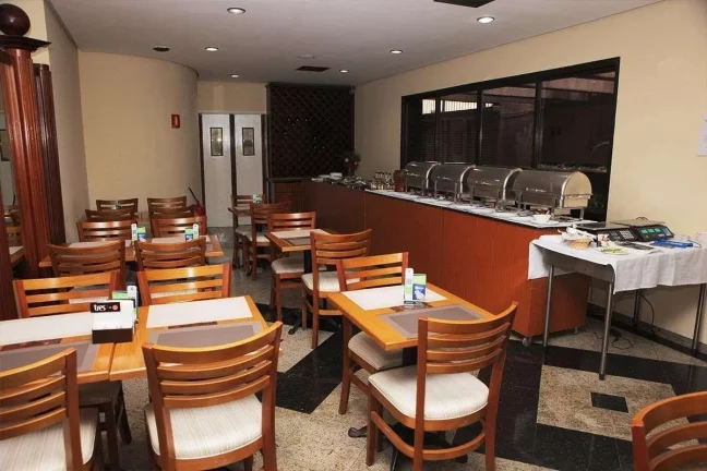 Imagem Flat disponível para venda no Flat London Residence Service no Jardim Paulista, com 42m², 1 dormitório e 1 vaga de garagem