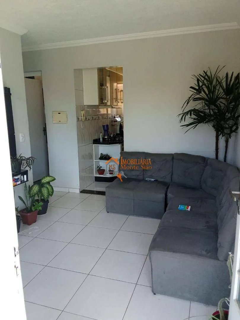 Imagem Apartamento com 2 dormitórios à venda, 70 m² por R$ 235.000,00 - Vila Carmela I - Guarulhos/SP