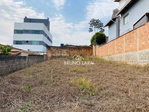 Imagem Lote à venda no bairro Lago Azul- Igarapé /MG.