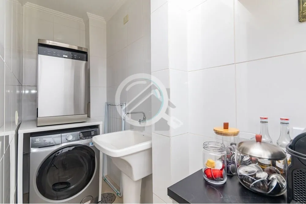 Imagem Descrição do imóvel: Este apartamento reformado e aconchegante oferece 85m² privativos, perfeito...
