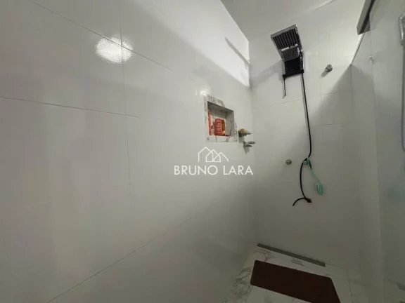 Imagem Casa com ponto comercial à venda no bairro Jardim das Roseiras - Igarapé/MG.