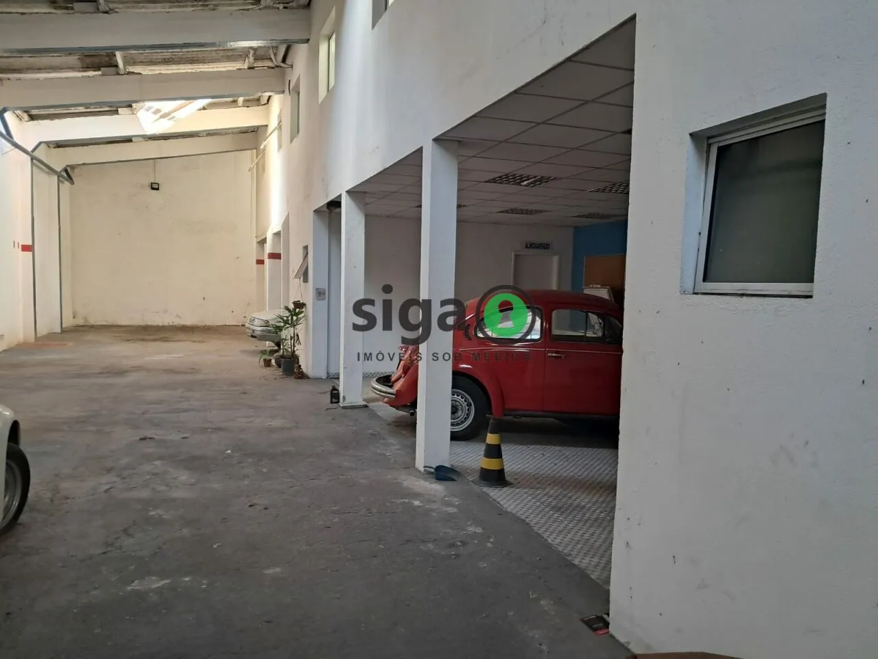 Imagem Barracão - Galpão - Depósito com 3 salas à venda na Rua Antônio das Chagas, Chácara Santo Antônio, S