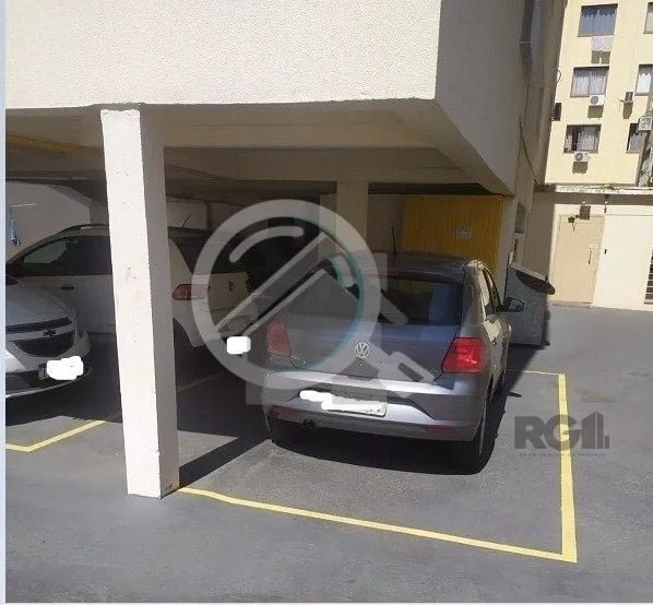 Imagem Excelente oportunidade de apartamento à venda no Bairro Partenon em Porto Alegre. Com 2 dormitório...