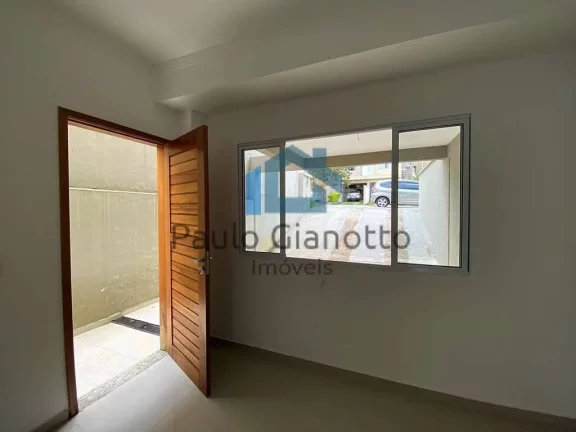 Imagem Casa nova à venda em ótimo condomínio de Cotia