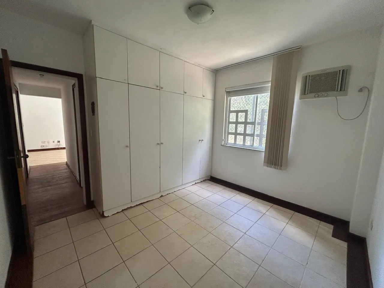 Imagem Apartamento para Venda em Petrópolis / RJ no bairro Itaipava