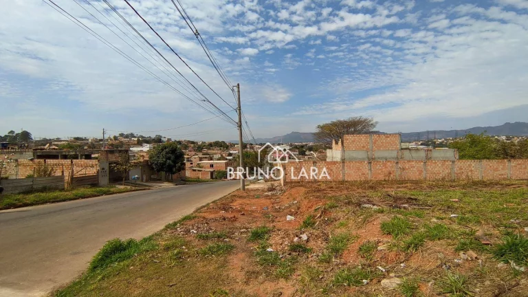 Imagem Terreno à venda, 360 m² por R$ 160.000,00 - Novo Igarapé - Igarapé/MG
