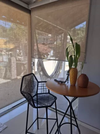 Imagem Vendo esta espetacular casa em Nova Friburgo. Próximo ao centro.