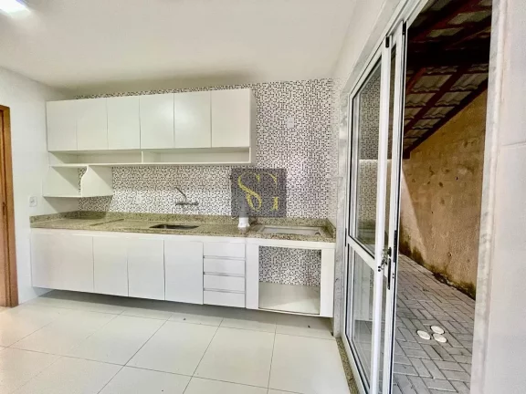 Imagem Casa para Venda em Teresópolis, Vargem Grande, 4 dormitórios, 1 suíte, 2 banheiros, 2 vagas