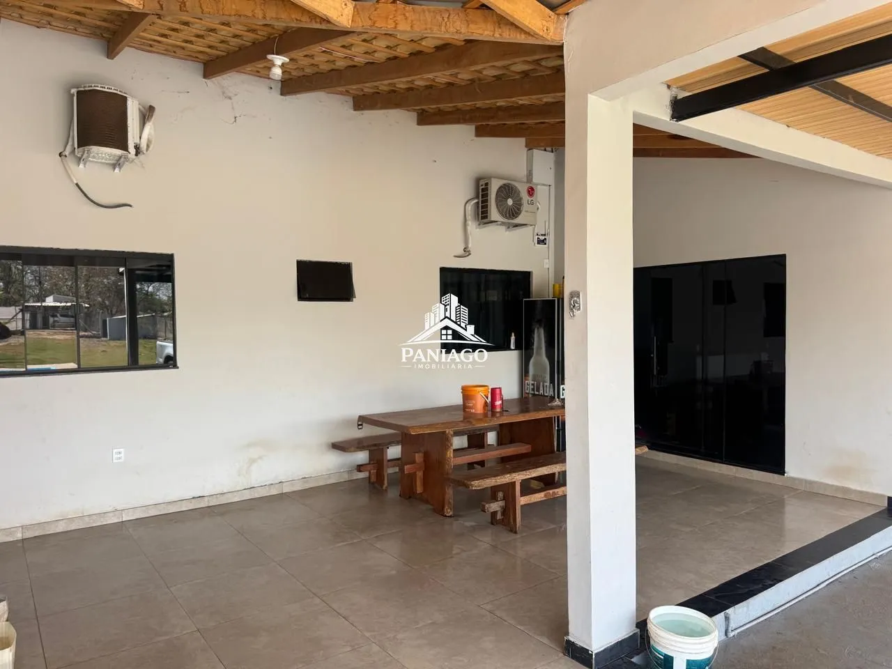 Imagem Casa com Piscina e Acesso ao Rio Cuiabá - Porteira Fechada