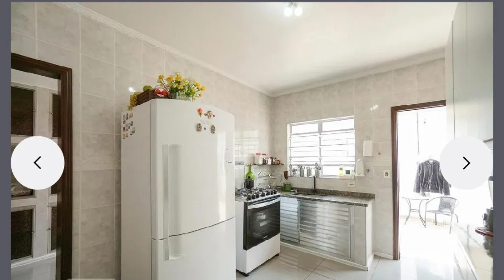 Imagem Casa à venda em São Paulo-SP, Canindé: 5 quartos, 2 banheiros, 2 vagas, 230m²! Confira já!
