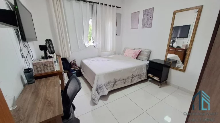 Imagem Casa 03 quartos c/suíte, área de lazer, churrasqueira, 04 vagas no Bairro Alto em Curitiba PR