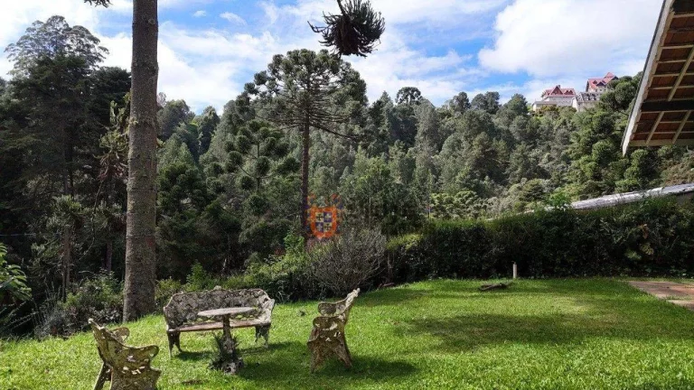 Imagem Casa com 5 dormitórios à venda, 223 m² por R$ 1.300.000 - Alto Do Capivari - Campos do Jordão/SP