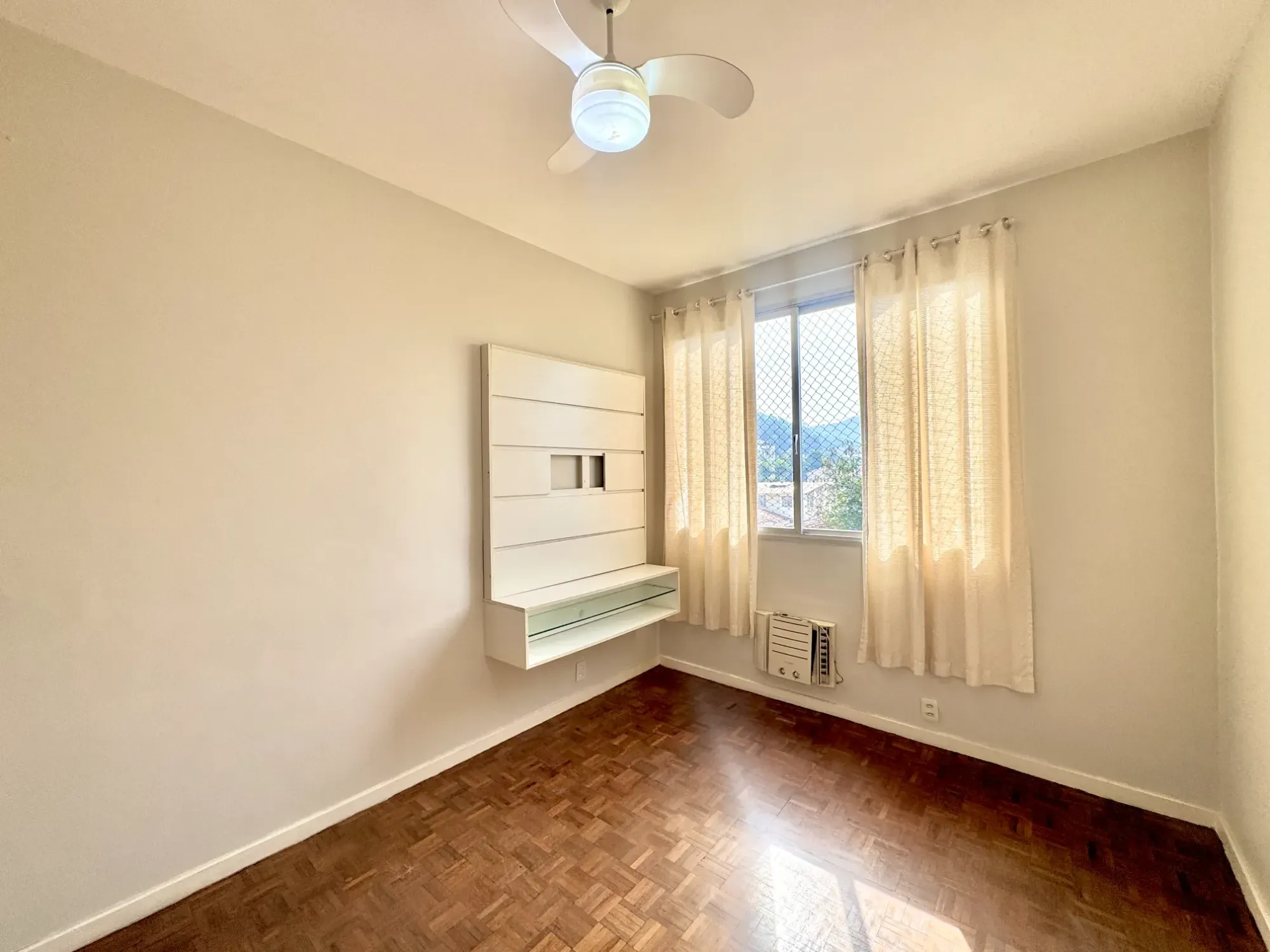 Imagem Apartamento com 3 Quartos à Venda, 110 m² em Grajaú - Rio de Janeiro