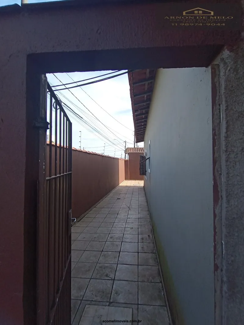 Imagem Casas no Litoral para venda em Praia Grande no bairro Vila Tupi