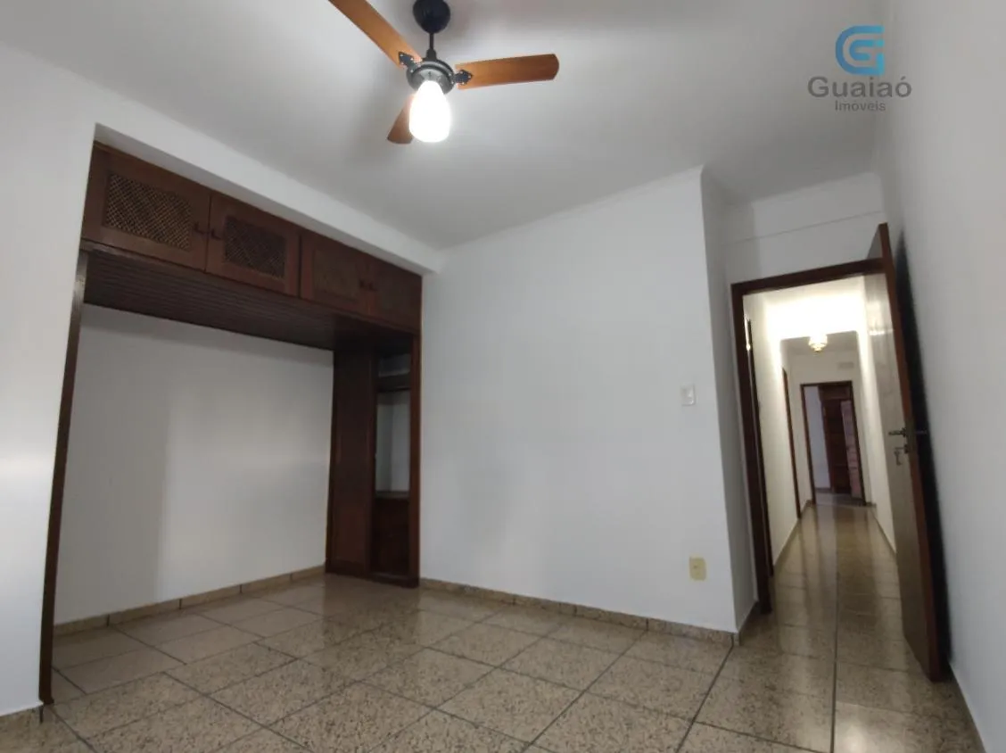 Imagem Vendo espaçoso apartamento, 03 dormitórios, Itararé, São Vicente