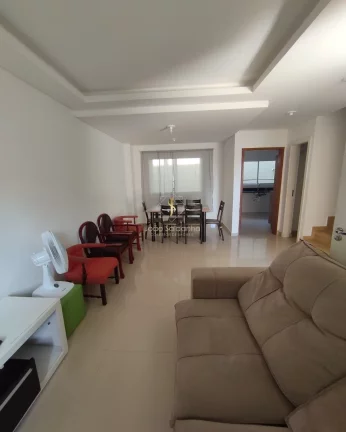 Imagem Sobrado para Venda 150 metros do mar em Guaratuba(Coroados), ótimo preço!!!!