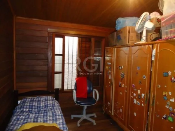 Imagem Casa para Venda - 110m², 3 dormitórios, sendo 1 suites, 3 vagas - Nonoai
