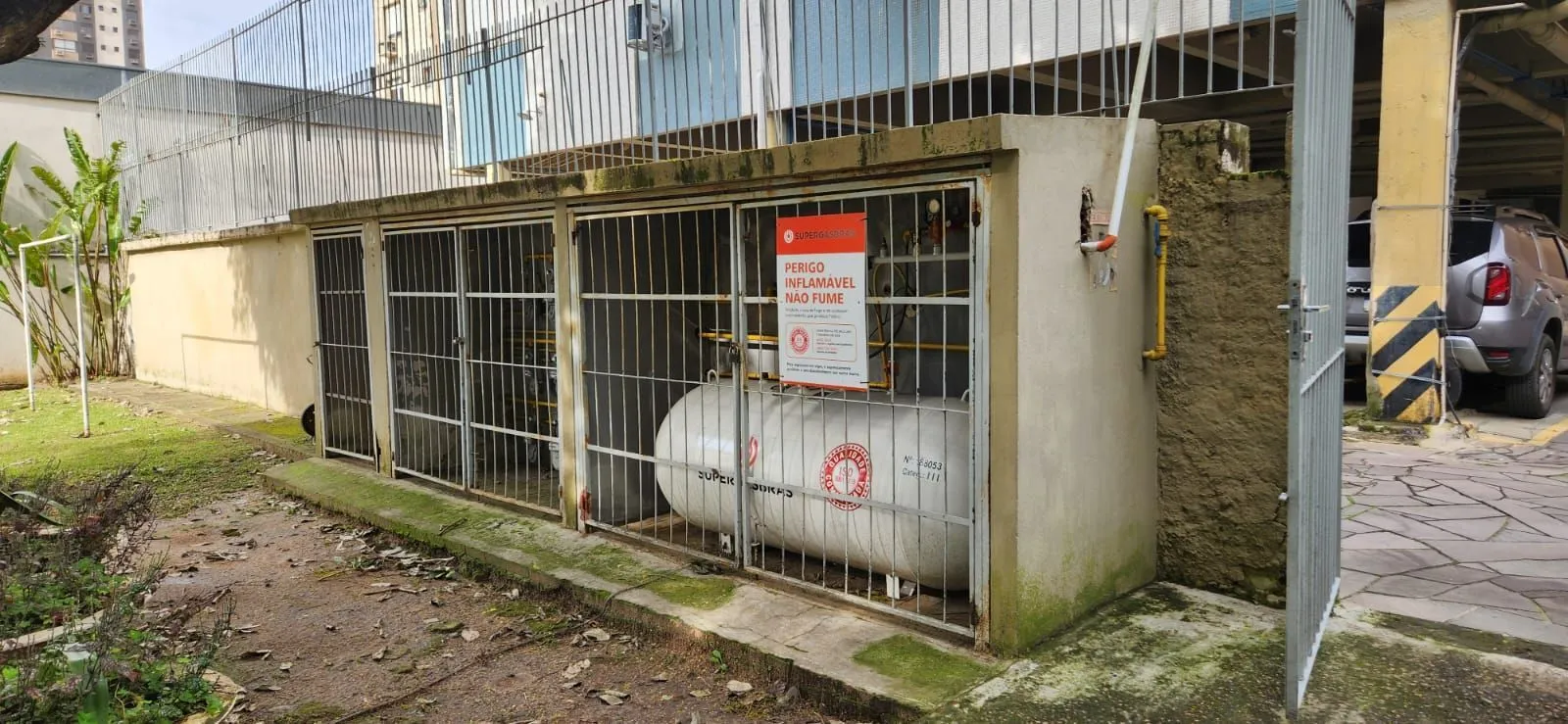 Imagem Apartamento de 3 quartos, suíte 1 vaga de garagem bairro Santana em Porto Alegre