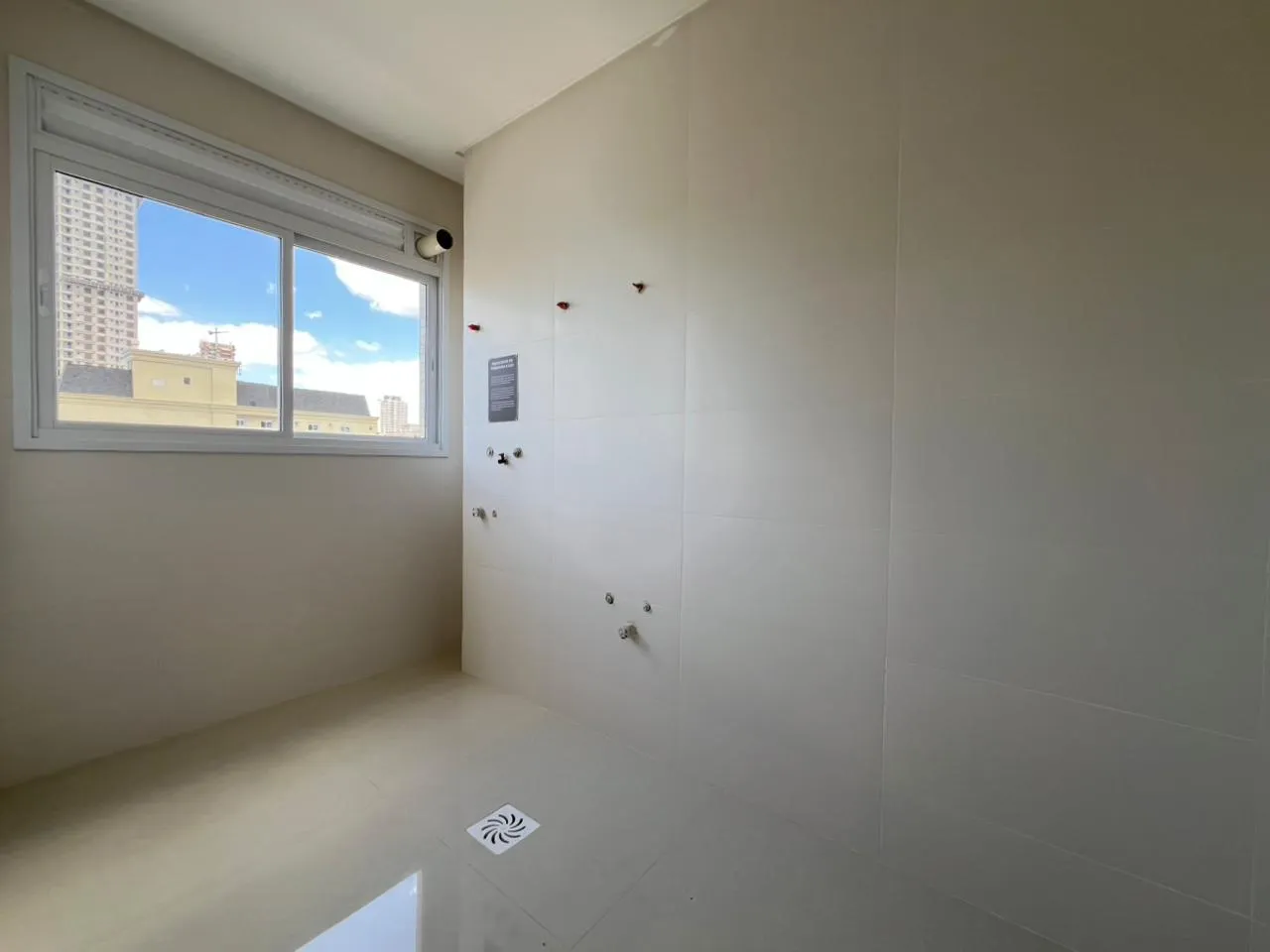 Imagem Apartamento com vista para o mar à venda com 179.5m2 por R$ 4.000.000,00