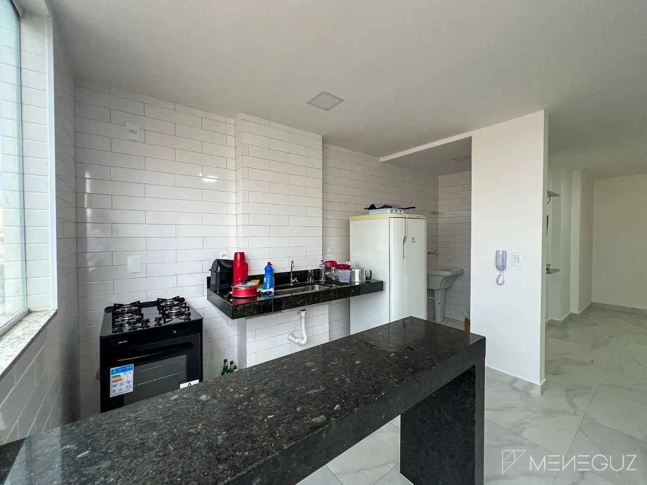 Imagem Apartamento 2 quartos, sendo 2 suítes, a venda na Praia do Morro, com lazer na cobertura