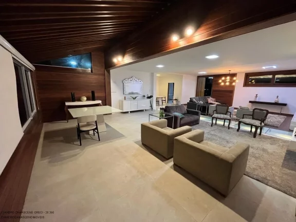 Imagem Casa de luxo em condomínio no Portão: 5 quartos, 5 suítes, 3 salas, 2 banheiros, 6 vagas, 1.500m² em Lauro de Freitas-BA