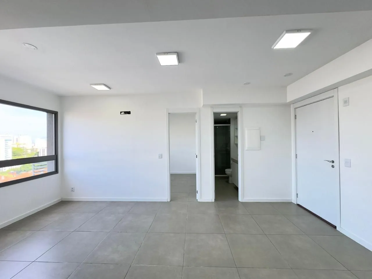Imagem Apartamento à venda em Porto Alegre, Vila Jardim, com 1 quarto, 46m2
