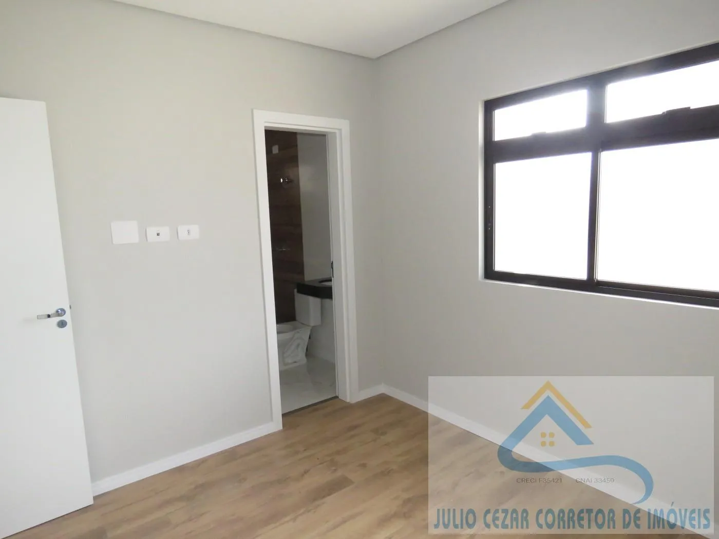 Imagem Apartamento para Venda em São José dos Pinhais, Silveira da Motta, 3 dormitórios, 1 suíte, 2 banheiros, 1 vaga