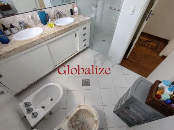 Imagem Venha morar com muito conforto num excelente apartamento no José Menino, com 03 dormitórios com 1 suíte e garagem fechada por R$.680.000,00 !