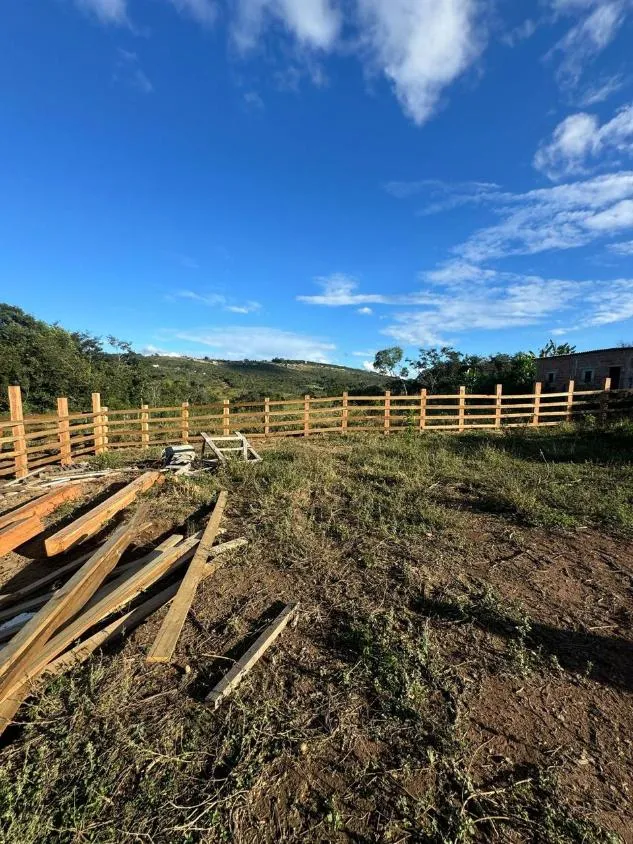 Imagem Vende-se excelente sítio em Itaguara/MG , com 6.000 m² de terreno.