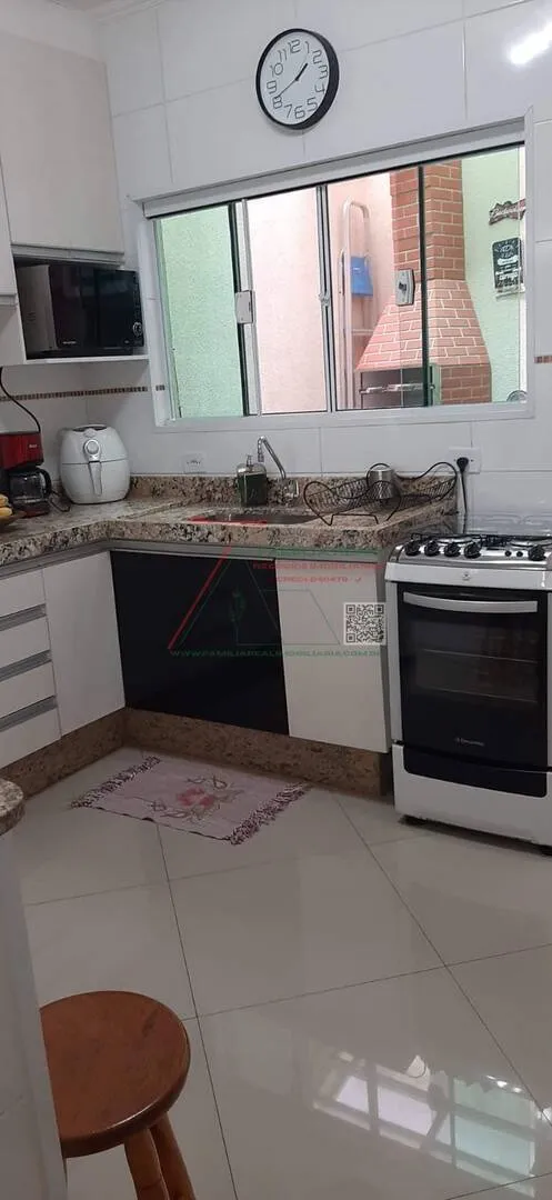 Imagem Sobrado em Condomínio Residencial, à Venda, na Vila Matilde, com 02 Dormitórios, sendo 02 Suítes, com 02 Vagas de Garagem