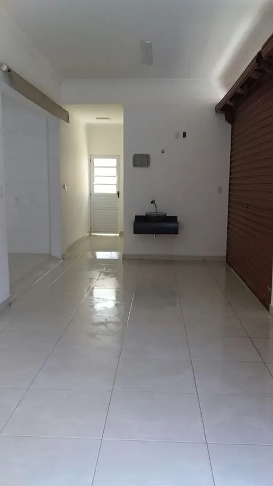 Imagem Comercial para Locação 1 Vaga, 16.5M², Chácara Galega, Pindamonhangaba - SP