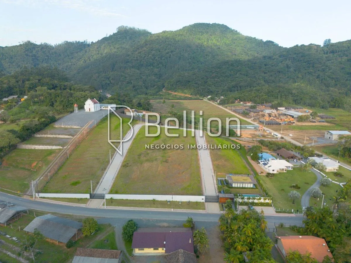 Imagem Terreno à venda no bairro Cruzeiro em Rio dos Cedros/SC