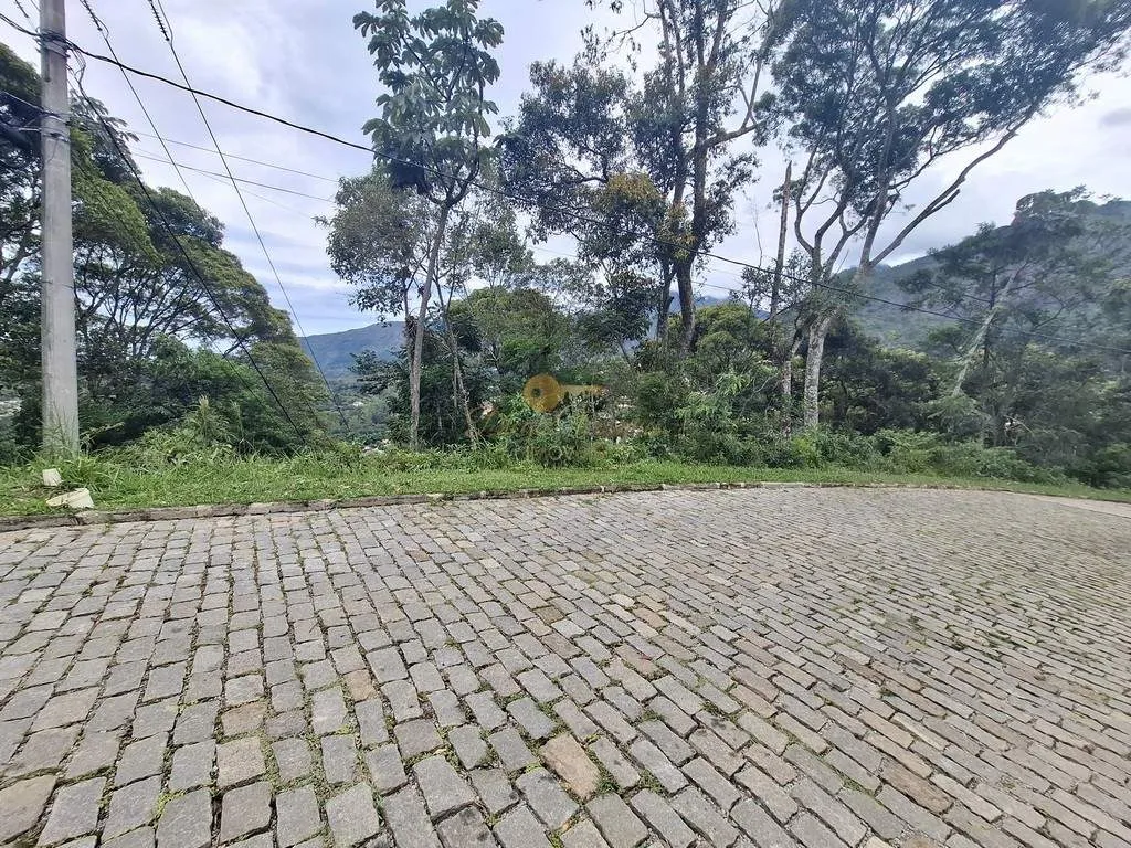 Foto do imóvel Terreno em Condomínio para Venda em Teresópolis / RJ em Estrada Adelmar Tavares