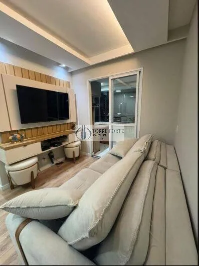 Foto do imóvel Apartamento com 2 dormitorios 1 vaga , varanda na Vila Carrão. em Rua Carlos Silva