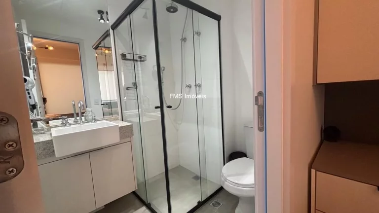 Imagem Apartamento de alto padrão para locação em Pinheiros, São Paulo-SP: 1 quarto, 1 sala, 1 banheiro, 24,50 m² de área.