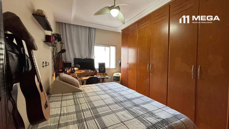 Imagem Apartamento com 4 dormitórios à venda, 301 m² por R$ 2.370.000 - Praia da Costa - Vila Velha/ES