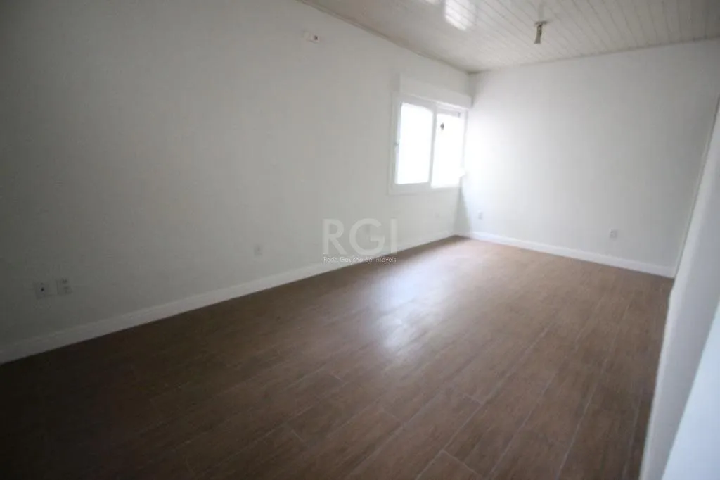 Imagem Casa com 3 Dormitórios Para comprar 250 m² - Petrópolis - Porto Alegre/R