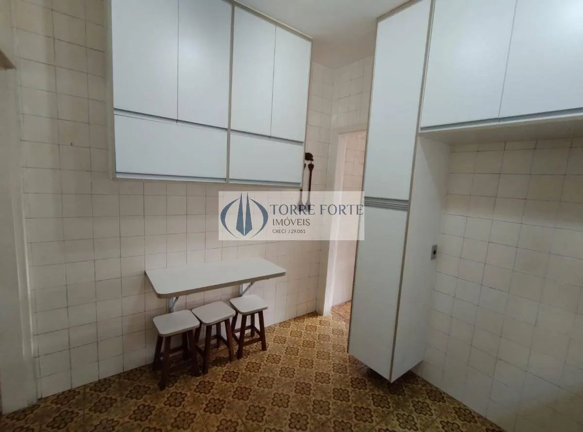 Imagem Casa sobrado de 320m², com 3 dormitórios, ao lado do Metrô Penha
