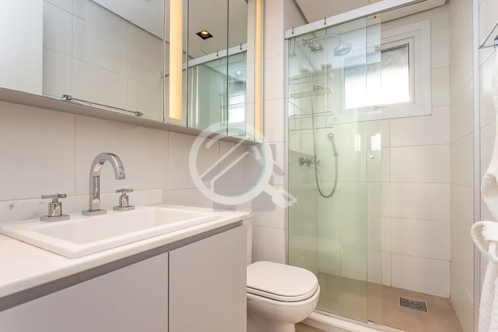 Imagem Apartamento de 2 dormitórios de 71 m² mobiliado e decorado em alto padrão. Suíte, banheiro socia...
