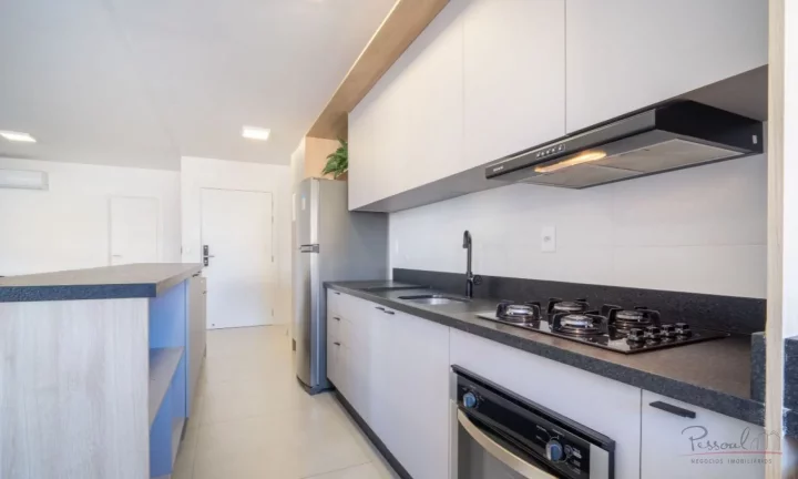 Imagem Apresentamos um apartamento novo, decorado e totalmente mobiliado, pronto para morar ou investir, lo...